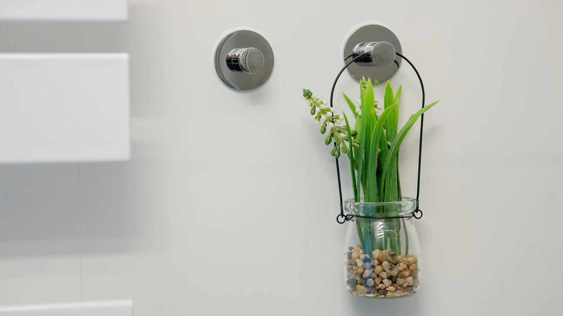 Apartment With Balcony And Parking By Noclegi Renters Krakow 0*,