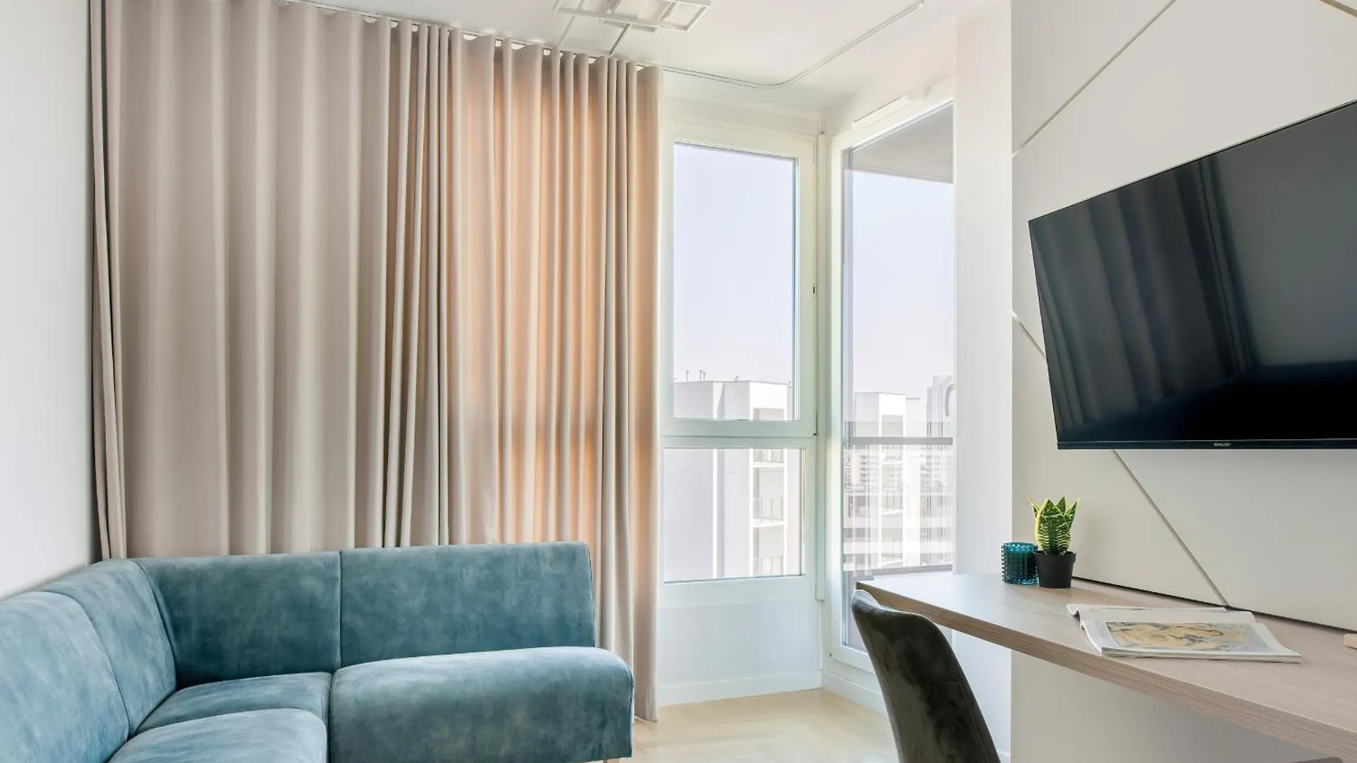 Apartment With Balcony And Parking By Noclegi Renters Krakow