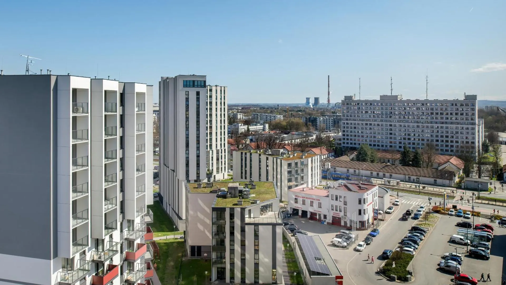 Apartment With Balcony And Parking By Noclegi Renters Krakow